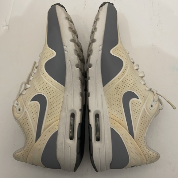 NIKE AIR MAX RUNNING SNEAKERS WOMENS SIZE 9 - Picture 11 of 16